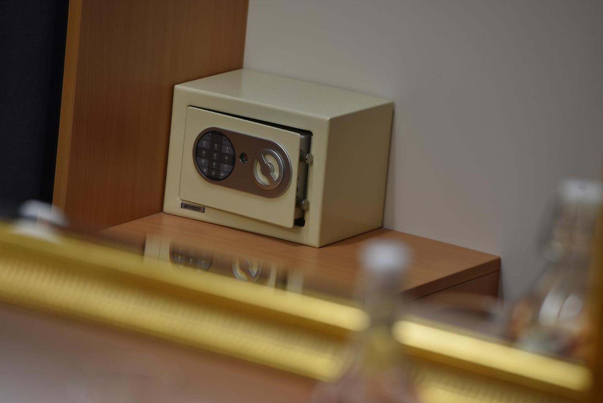 Prague Season Three Stars Hotel Bagian luar foto